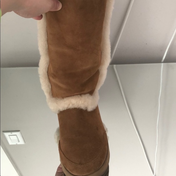 UGG BOOTS